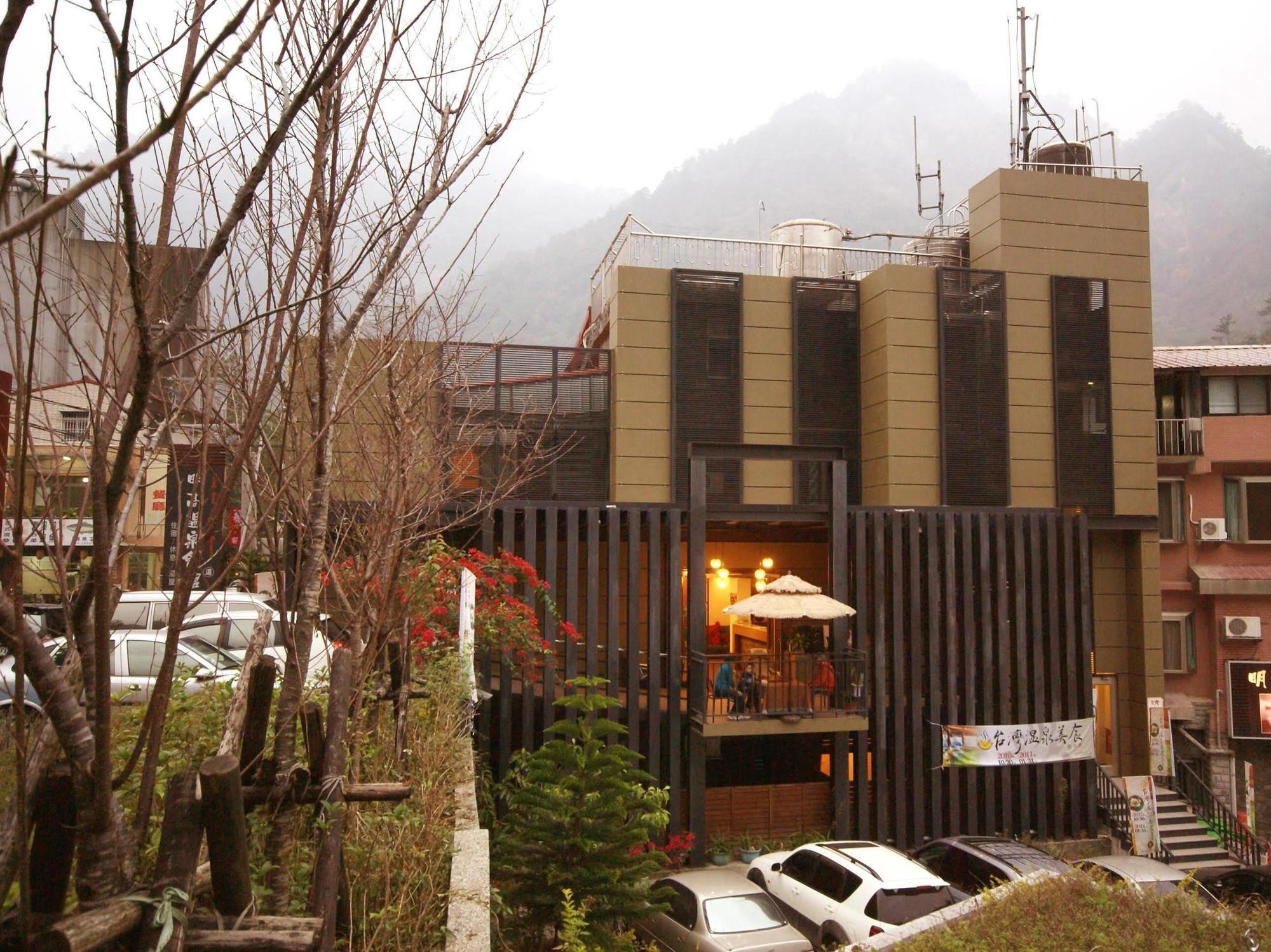 谷關明高溫泉 Mingao Hot Spring Resort Хэпин Экстерьер фото